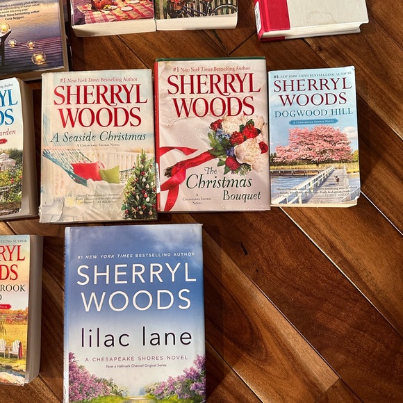 Lot of 14 Sheryl Woods Chesapeake Shores complete series books used - Picture 2 of 5